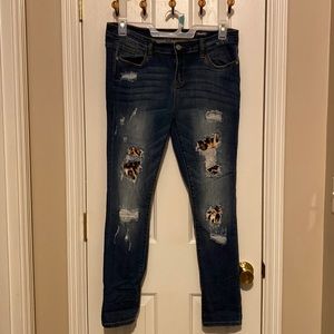 Judy Blue Skinny Jeans w/leopard print patches